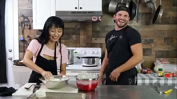 Marica Hase put an eel in her ass!