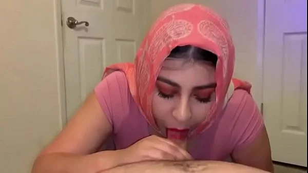 Arabian beauty doing blowjob...