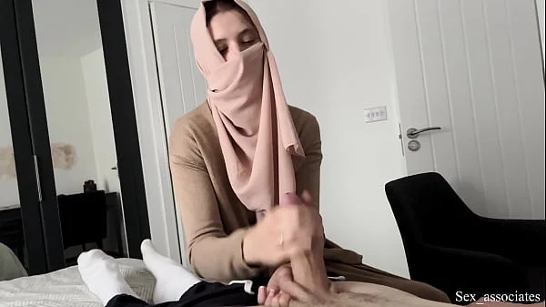 Arab Step Mom Helps Son With Broken Arms