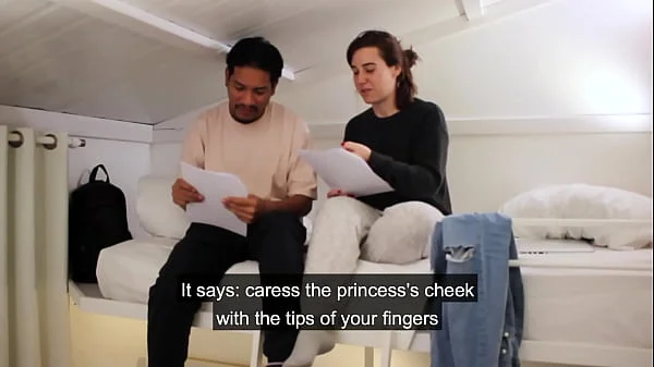 Roommates Role-play the scene of the Princess and the Commoner