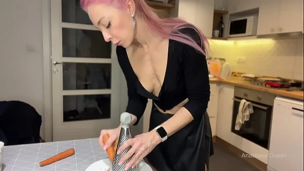 Cooking downblouse. Hotwife’s diary