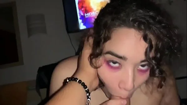 Stoner bitch cheats on her Bf with Dealer