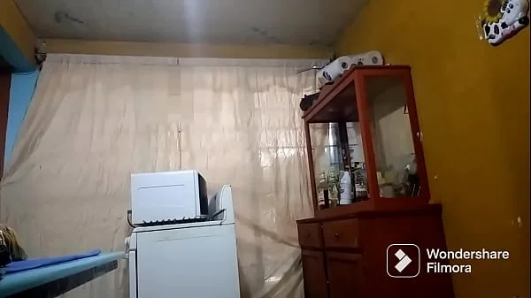 Pido ayuda para mover un mueble