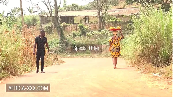 Black banana seller girl seduced for a hot sex