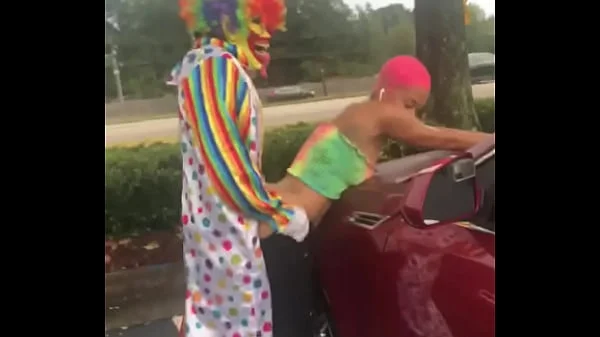 Gibby The Clown fucks Jasamine Banks outside in broad daylight