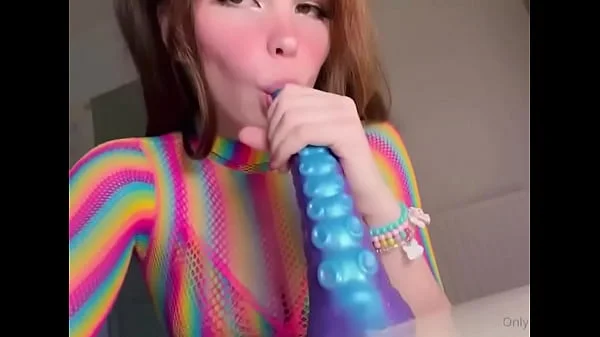 Bell Delphine play with dick